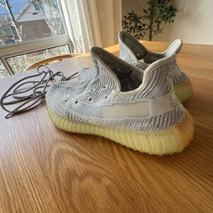 Adidas Yeezy’s Boost 350 V3 “Lundmark” -Used